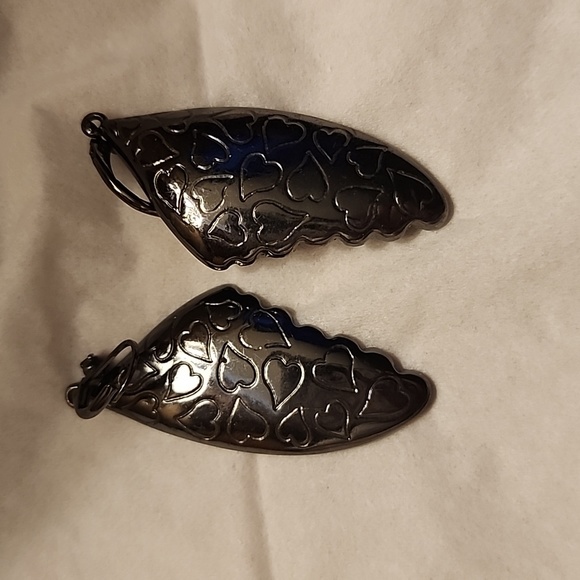 Betsy Johnson Earings - Picture 8 of 12